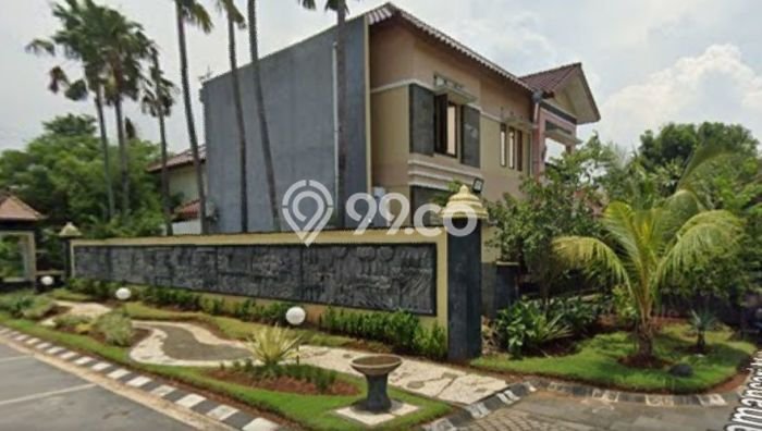 DIJUAL CEPAT! Rumah Pedurungan, Semarang, LT 275m2m² Bangunan 340m2m² DIJUAL CEPAT! Rumah Pedurungan, Semarang, LT 275m2m² Bangunan 340m2m²