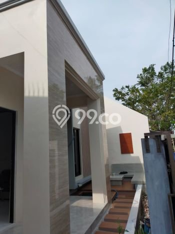 Rumah Strategis Modern Lb 140m2 di Semarang Utara, Semarang Rumah Strategis Modern Lb 140m2 di Semarang Utara, Semarang