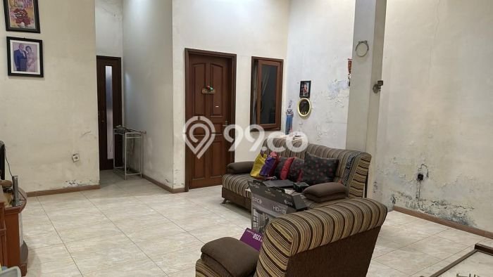 Dijual Cepat Rumah Favorit Siap Huni LB 140m2 di Semarang Utara, Semarang Dijual Cepat Rumah Favorit Siap Huni LB 140m2 di Semarang Utara, Semarang