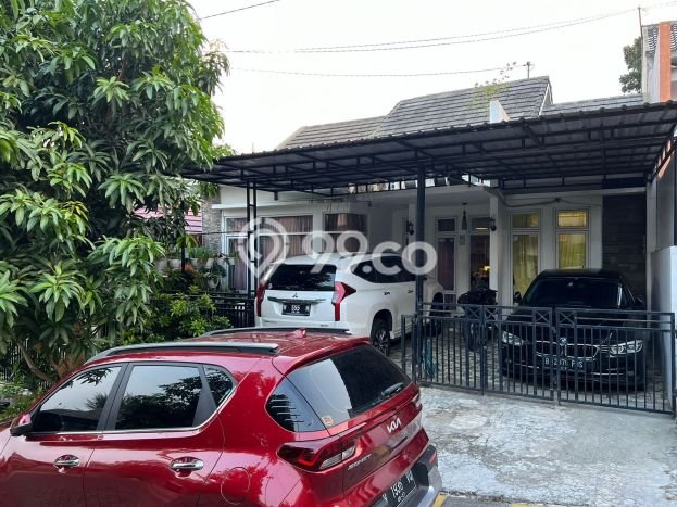 Dijual Cepat Rumah Favorit Siap Huni LB 140m2 di Ngaliyan, Semarang Dijual Cepat Rumah Favorit Siap Huni LB 140m2 di Ngaliyan, Semarang
