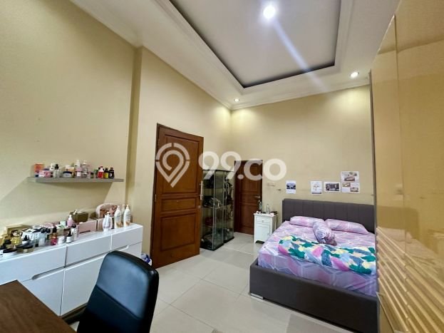 Jual Rumah Favorit Siap Huni LB 150m2 di Semarang Barat, Semarang Jual Rumah Favorit Siap Huni LB 150m2 di Semarang Barat, Semarang