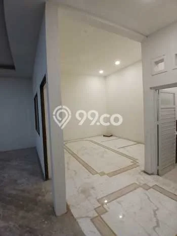 SPECIAL PROPERTY! Rumah area , LT 423m2m² Bangunan 300m2m² SPECIAL PROPERTY! Rumah area , LT 423m2m² Bangunan 300m2m²