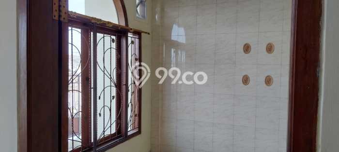 Sewa Rumah Murah di Panggung Semarang dengan 5 KT Sewa Rumah Murah di Panggung Semarang dengan 5 KT