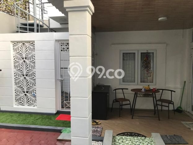 Hot Offer Hunian Mewah Ideal dan Luas di Candisari, Semarang Hot Offer Hunian Mewah Ideal dan Luas di Candisari, Semarang