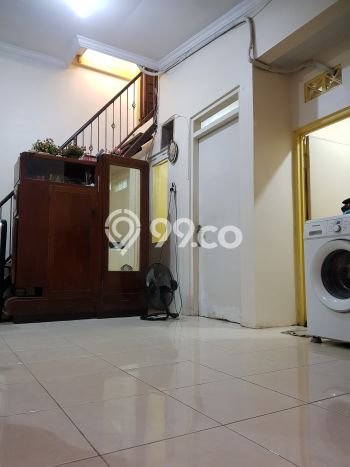 For Sale Hunian Rumah Terawat 3 Kamar di Tawangmas, Semarang For Sale Hunian Rumah Terawat 3 Kamar di Tawangmas, Semarang