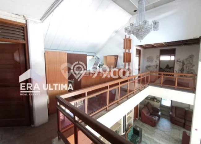 Lokasi strategis! Rumah siap pakai disewakan di Cicendo LB 450m2 Lokasi strategis! Rumah siap pakai disewakan di Cicendo LB 450m2