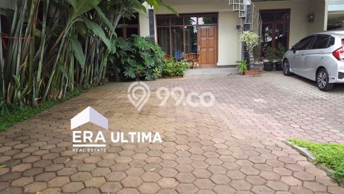 Disewakan! Rumah 4 Kamar Tidur &
5 Kamar Mandi di ciumbuleuit, Bandung Disewakan! Rumah 4 Kamar Tidur &
5 Kamar Mandi di ciumbuleuit, Bandung
