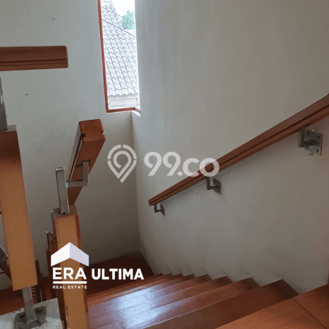 For Sale! Luxury House LT 376m2 Desain Elegan di Cihanjuang For Sale! Luxury House LT 376m2 Desain Elegan di Cihanjuang