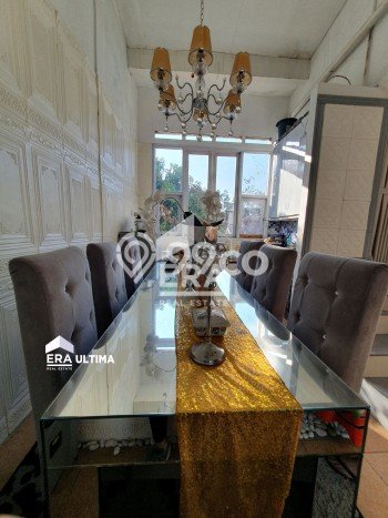 Lokasi strategis! Rumah siap huni dikontrakkan di Cimahi Utara LB 172m2 Lokasi strategis! Rumah siap huni dikontrakkan di Cimahi Utara LB 172m2