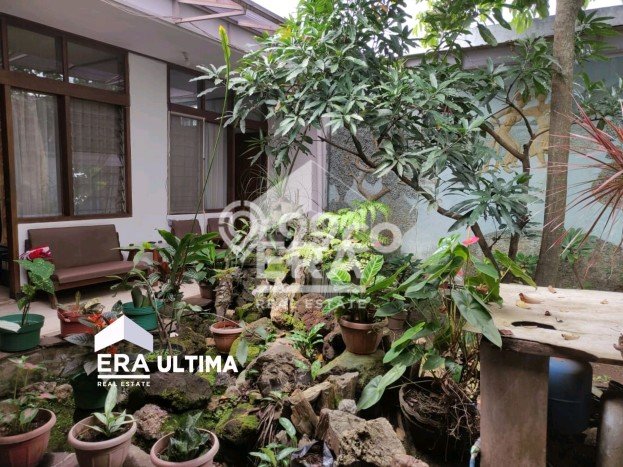 Dijual Rumah Luas Megah Dengan View Eksklusif di Tubagus Ismail, Bandung Dijual Rumah Luas Megah Dengan View Eksklusif di Tubagus Ismail, Bandung