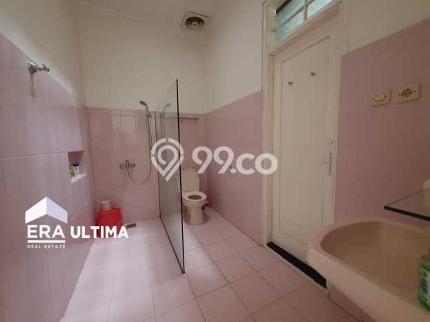 Disewakan! Rumah 5 Kamar Tidur &
2 Kamar Mandi di Bandung Kota, Bandung Disewakan! Rumah 5 Kamar Tidur &
2 Kamar Mandi di Bandung Kota, Bandung