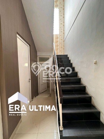Ruko Kawasan Cigadung, Luas 350m2m², Disewakan, Area Bisnis, Siap Usaha Ruko Kawasan Cigadung, Luas 350m2m², Disewakan, Area Bisnis, Siap Usaha