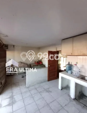 Lokasi strategis! Rumah siap pakai disewakan di Cicendo LB 450m2 Lokasi strategis! Rumah siap pakai disewakan di Cicendo LB 450m2