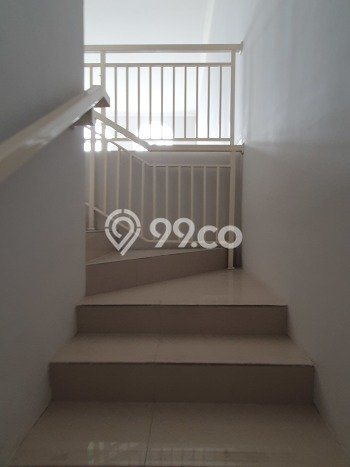 FOR RENT! Ruko di Podomoro Park Bandung Cocok untuk Bisnis 180m2 FOR RENT! Ruko di Podomoro Park Bandung Cocok untuk Bisnis 180m2