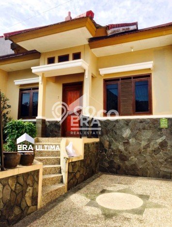 Rumah Modern 3 KT di Bandung Utara Bandung Semi Furnished Rumah Modern 3 KT di Bandung Utara Bandung Semi Furnished