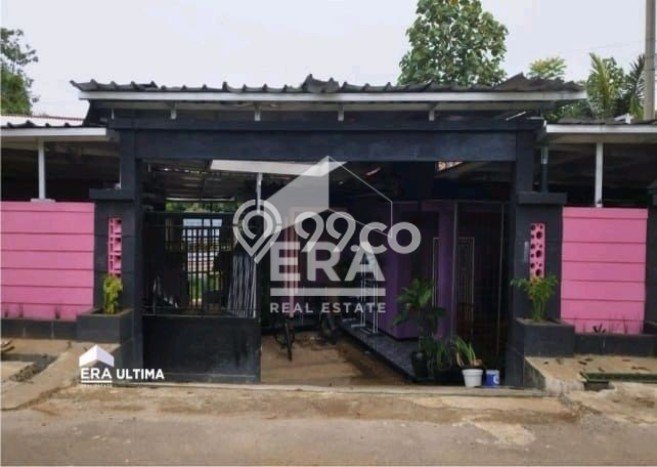 Jual Rumah Bagus Siap Huni LB 159m2 di Cibugel, Sumedang Jual Rumah Bagus Siap Huni LB 159m2 di Cibugel, Sumedang
