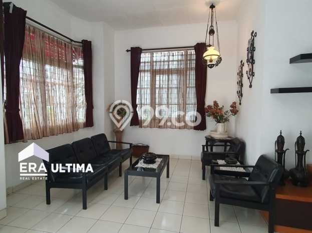Disewakan! Rumah 5 Kamar Tidur &
2 Kamar Mandi di Bandung Kota, Bandung Disewakan! Rumah 5 Kamar Tidur &
2 Kamar Mandi di Bandung Kota, Bandung
