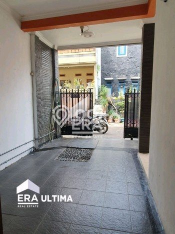 Bisa KPR! Rumah Cibeunying Kidul, Bandung, Luas 98m² Bangunan 110m² Bisa KPR! Rumah Cibeunying Kidul, Bandung, Luas 98m² Bangunan 110m²