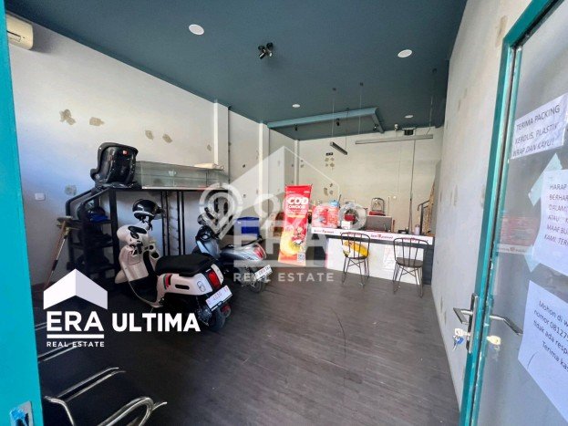 Unit Ruko Dijual di Bandung LT 103m2 & LB 93m2 Unit Ruko Dijual di Bandung LT 103m2 & LB 93m2