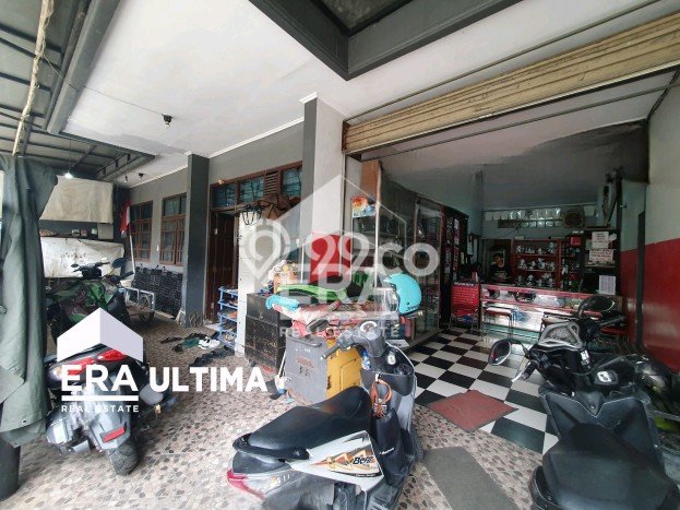 Rumah Modern area Cimahi Tengah, Cimahi, Luas 175m2m² Bangunan 500m2m² Rumah Modern area Cimahi Tengah, Cimahi, Luas 175m2m² Bangunan 500m2m²