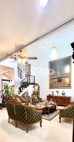 Siap Huni Rumah Mewah 4 Kamar di Batununggal Dekat ke Mana Pun Siap Huni Rumah Mewah 4 Kamar di Batununggal Dekat ke Mana Pun