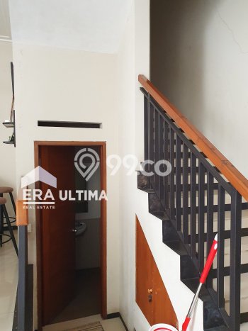 Disewakan! Rumah 3 Kamar Tidur &
2 Kamar Mandi di Pasteur, Bandung Disewakan! Rumah 3 Kamar Tidur &
2 Kamar Mandi di Pasteur, Bandung