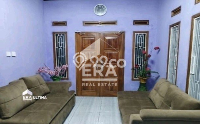 Jual Rumah Bagus Siap Huni LB 159m2 di Cibugel, Sumedang Jual Rumah Bagus Siap Huni LB 159m2 di Cibugel, Sumedang
