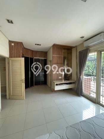 Rumah Elit LB 420m2 Siap Huni Desain Elegan di Pantai Indah Kapuk, Jakarta Utara Rumah Elit LB 420m2 Siap Huni Desain Elegan di Pantai Indah Kapuk, Jakarta Utara