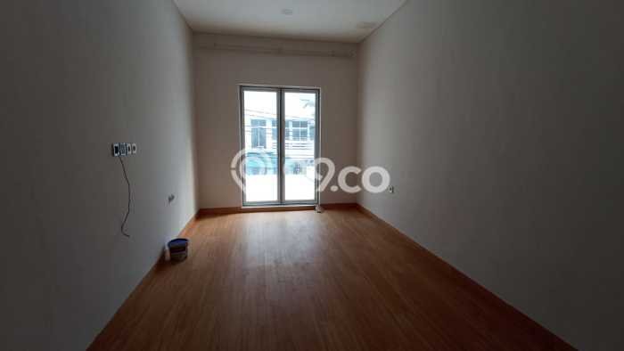 Rumah Luxury Modern Tanpa Renovasi di Muara Karang Jakarta Utara Rumah Luxury Modern Tanpa Renovasi di Muara Karang Jakarta Utara