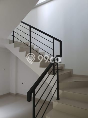 Kantor Bagus Dijual LB 55m2 Lokasi Strategis Jakarta Barat Area Cocok untuk Berbisnis Kantor Bagus Dijual LB 55m2 Lokasi Strategis Jakarta Barat Area Cocok untuk Berbisnis