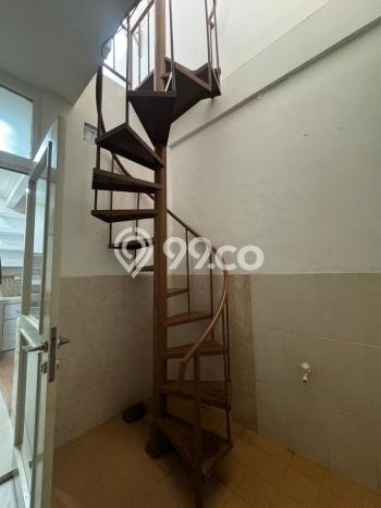 Rumah sewa siap pakai 2 KT di Pantai Indah Kapuk, Jakarta Utara Rumah sewa siap pakai 2 KT di Pantai Indah Kapuk, Jakarta Utara
