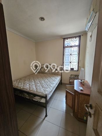 Rumah sewa siap huni 4 KT di Pantai Indah Kapuk, Jakarta Utara Rumah sewa siap huni 4 KT di Pantai Indah Kapuk, Jakarta Utara