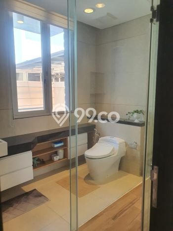 Disewakan! Rumah 3 Kamar Tidur &
3 Kamar Mandi di Golf Island, Jakarta Utara Disewakan! Rumah 3 Kamar Tidur &
3 Kamar Mandi di Golf Island, Jakarta Utara