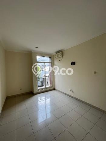 For Sale! Luxury House LT 276m2 Desain Elegan di Pantai Indah Kapuk For Sale! Luxury House LT 276m2 Desain Elegan di Pantai Indah Kapuk