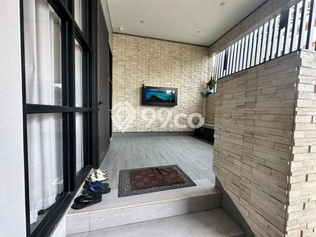 Hunian Mewah LB 240m2 Siap Huni Desain Elegan di Taman Kencana, Jakarta Barat Hunian Mewah LB 240m2 Siap Huni Desain Elegan di Taman Kencana, Jakarta Barat