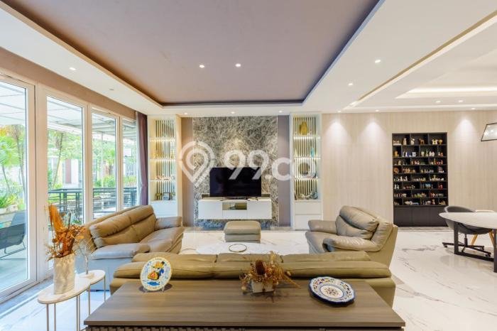 Rumah Luxury Modern Tanpa Renovasi di Pantai Indah Kapuk Jakarta Utara Rumah Luxury Modern Tanpa Renovasi di Pantai Indah Kapuk Jakarta Utara