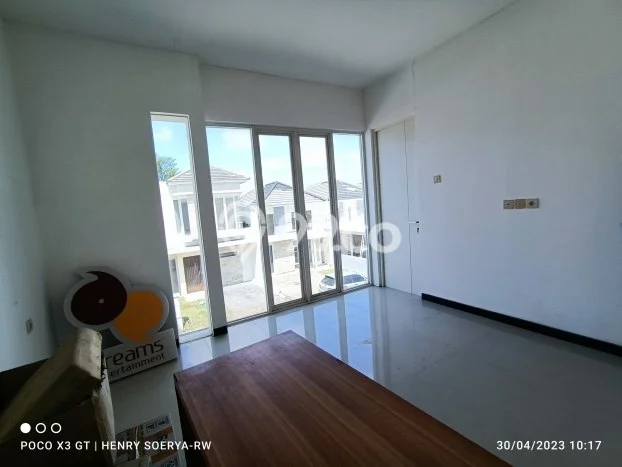 Rumah Strategis Modern Lb 105m2 di Sedati, Sidoarjo Rumah Strategis Modern Lb 105m2 di Sedati, Sidoarjo