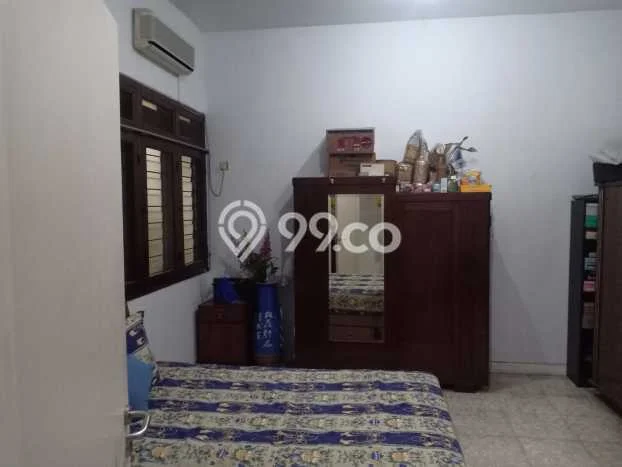 Best Deal Hunian Premium Ideal dan Luas di Genteng, Surabaya Best Deal Hunian Premium Ideal dan Luas di Genteng, Surabaya