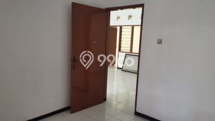 Rumah Strategis Minimalis Lb 90m2 di Waru, Sidoarjo Rumah Strategis Minimalis Lb 90m2 di Waru, Sidoarjo