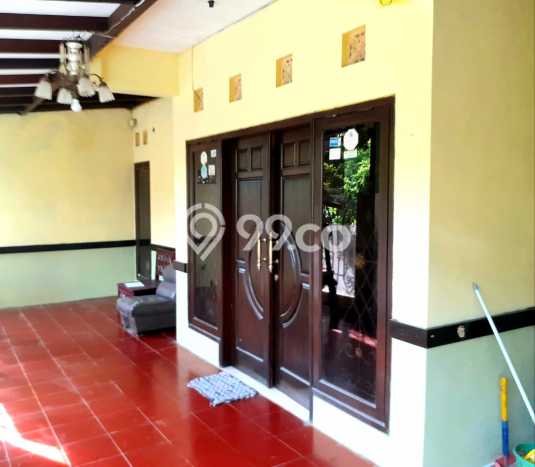 Jual Rumah Bagus Siap Huni LB 100m2 di Waru, Sidoarjo Jual Rumah Bagus Siap Huni LB 100m2 di Waru, Sidoarjo