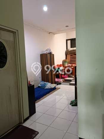 Dijual Cepat Rumah Bagus Siap Huni LB 100m2 di Waru, Sidoarjo Dijual Cepat Rumah Bagus Siap Huni LB 100m2 di Waru, Sidoarjo