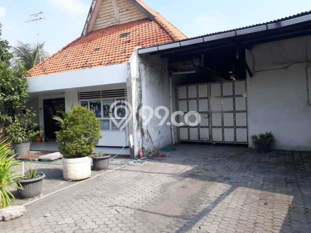 Siap Huni Hunian Elit 7 Kamar di Tambaksari Dekat ke Mana Pun Siap Huni Hunian Elit 7 Kamar di Tambaksari Dekat ke Mana Pun
