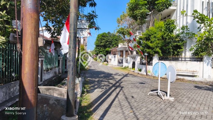 Dijual Rumah 4 Kamar Lokasi Ideal Bagus dan Strategis di Waru Dijual Rumah 4 Kamar Lokasi Ideal Bagus dan Strategis di Waru