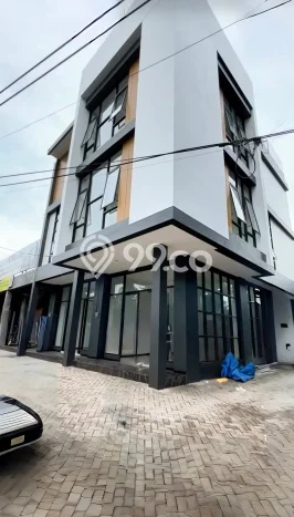 Unit Ruko Dijual di Wonocolo Surabaya Luas Tanah 88m2, Luas Bangunan 250m2 Unit Ruko Dijual di Wonocolo Surabaya Luas Tanah 88m2, Luas Bangunan 250m2