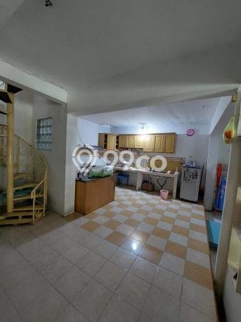 For Sale Hunian Rumah Terawat 2 Kamar di Pondok Tjandra, Sidoarjo For Sale Hunian Rumah Terawat 2 Kamar di Pondok Tjandra, Sidoarjo