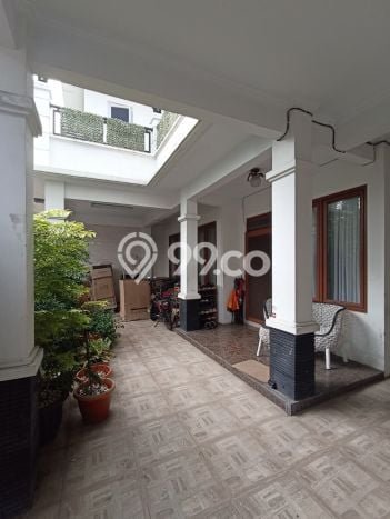 Jual Rumah Luas Elegan Dengan View Eksklusif di Galaxy, Bekasi Jual Rumah Luas Elegan Dengan View Eksklusif di Galaxy, Bekasi