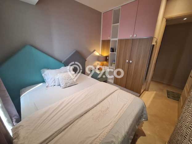 Sewa Apartemen Terjangkau 4 KT di Tunjungan Surabaya Sewa Apartemen Terjangkau 4 KT di Tunjungan Surabaya