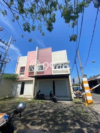 Ruko Dijual di Surabaya LT 96m2 & LB 150m2 Lokasi Terbaik! Ruko Dijual di Surabaya LT 96m2 & LB 150m2 Lokasi Terbaik!