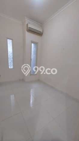 Dijual Hunian Rumah Terawat 2 KT di Pakuwon City, Surabaya Dijual Hunian Rumah Terawat 2 KT di Pakuwon City, Surabaya
