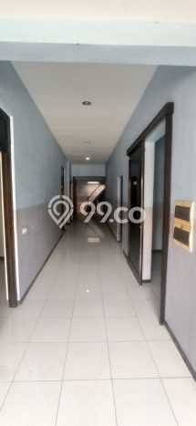 Rumah Strategis Modern Lb 190m2 di Rungkut, Surabaya Rumah Strategis Modern Lb 190m2 di Rungkut, Surabaya